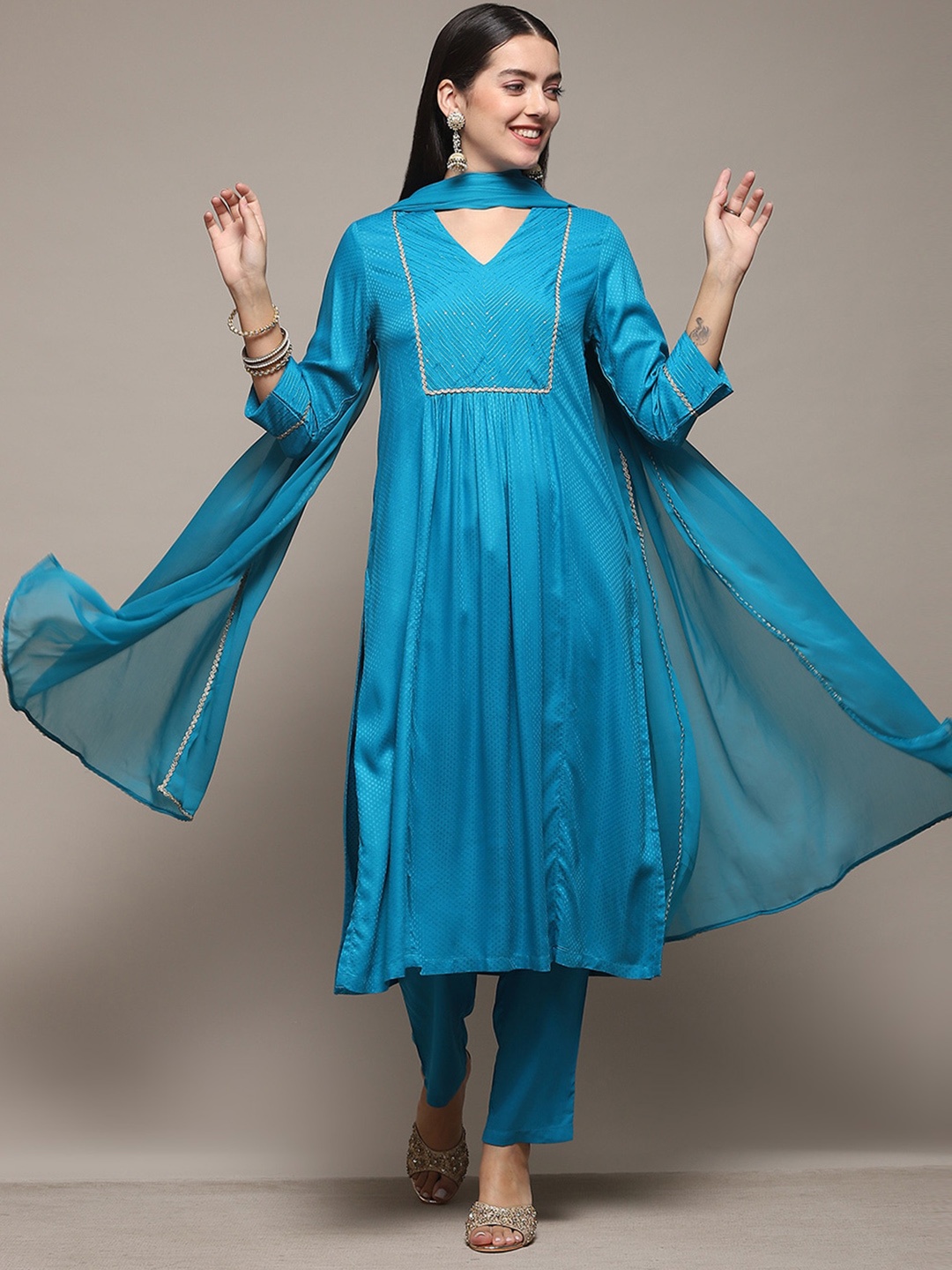 Biba Woven Design Pleated Straight Kurta with Trousers & With Dupatta, Turquoise blue
Biba Woven Design Pleated Straight Kurta with Trousers & With Dupatta, Turquoise blue