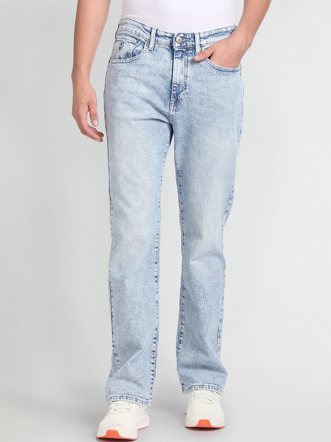 U.S. Polo Assn. Denim Co. Men Blue Bootcut Low Distress Heavy Fade Stretchable Jeans
U.S. Polo Assn. Denim Co. Men Blue Bootcut Low Distress Heavy Fade Stretchable Jeans