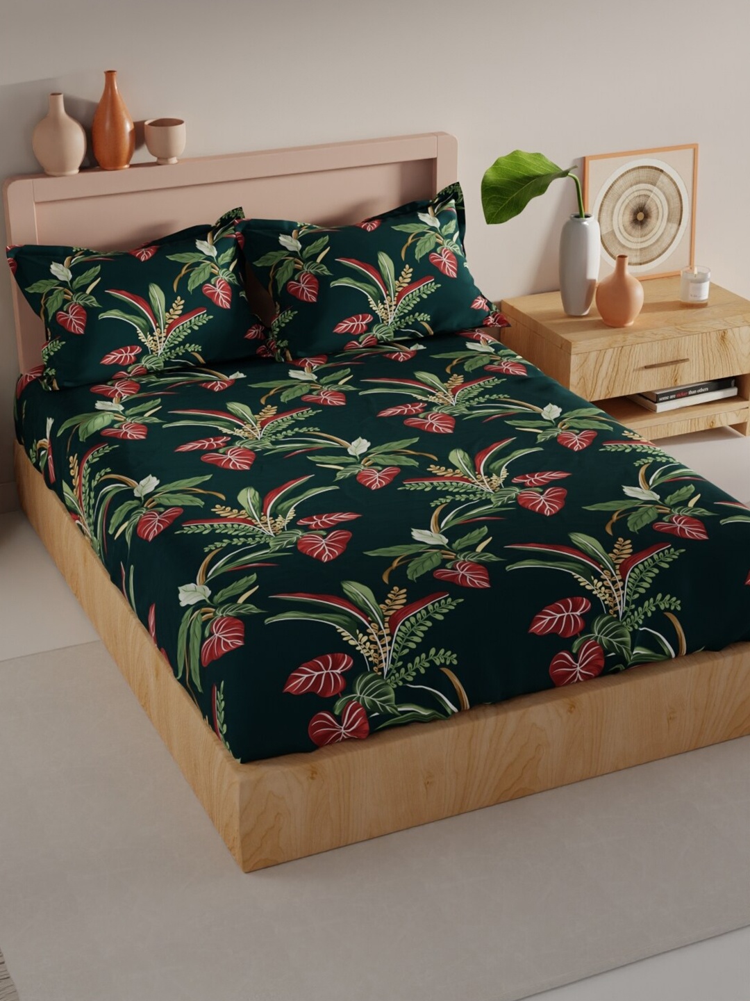 BIANCA Geo Tokyo Green & Red Floral Microfiber 200 TC King Bedsheet With 2 Pillow Covers
BIANCA Geo Tokyo Green & Red Floral Microfiber 200 TC King Bedsheet With 2 Pillow Covers