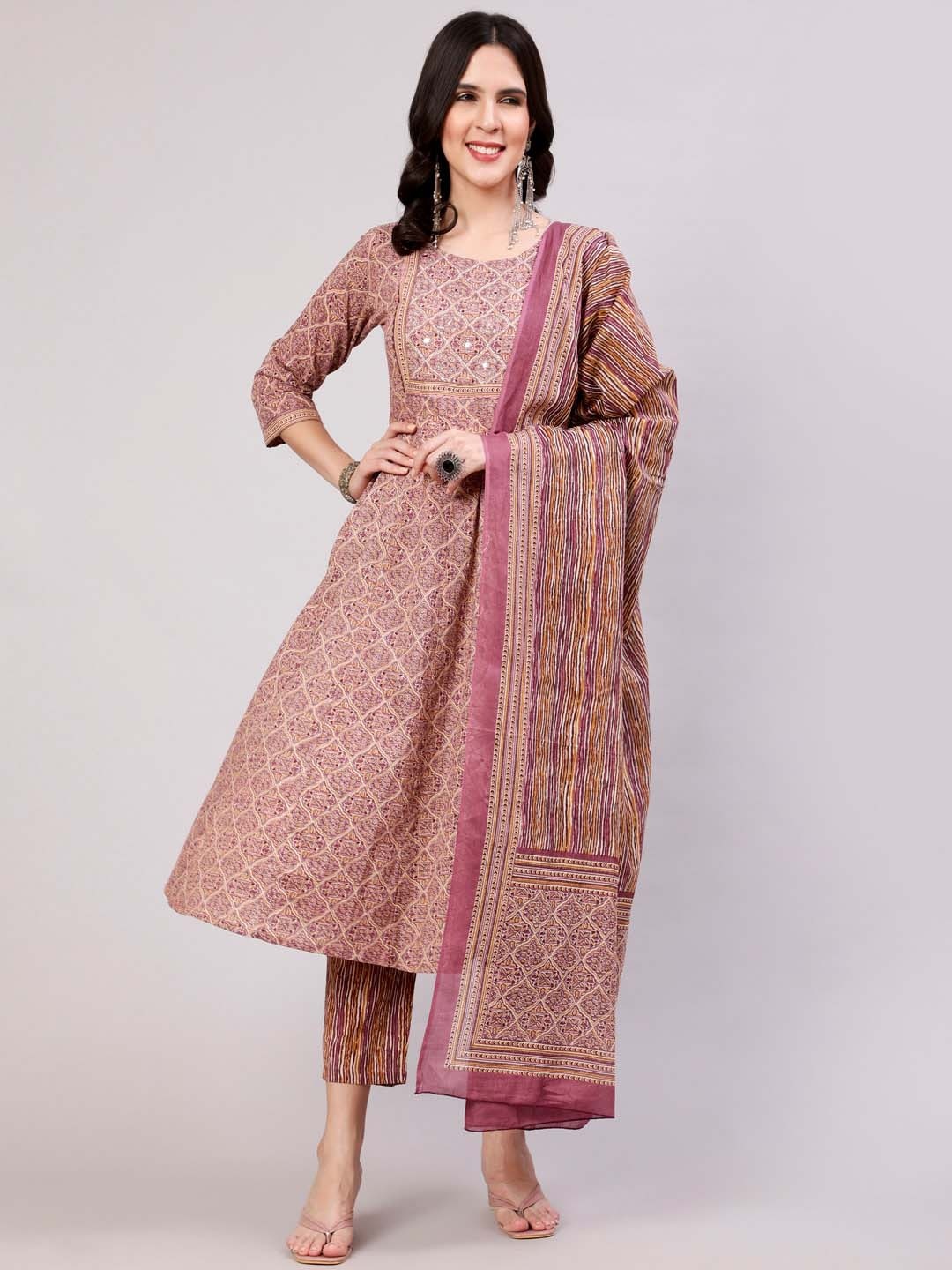 THE NKS PLUS Ethnic Motifs Printed Pure Cotton Anarkali Kurta & Trousers With Dupatta, Pink
THE NKS PLUS Ethnic Motifs Printed Pure Cotton Anarkali Kurta & Trousers With Dupatta, Pink