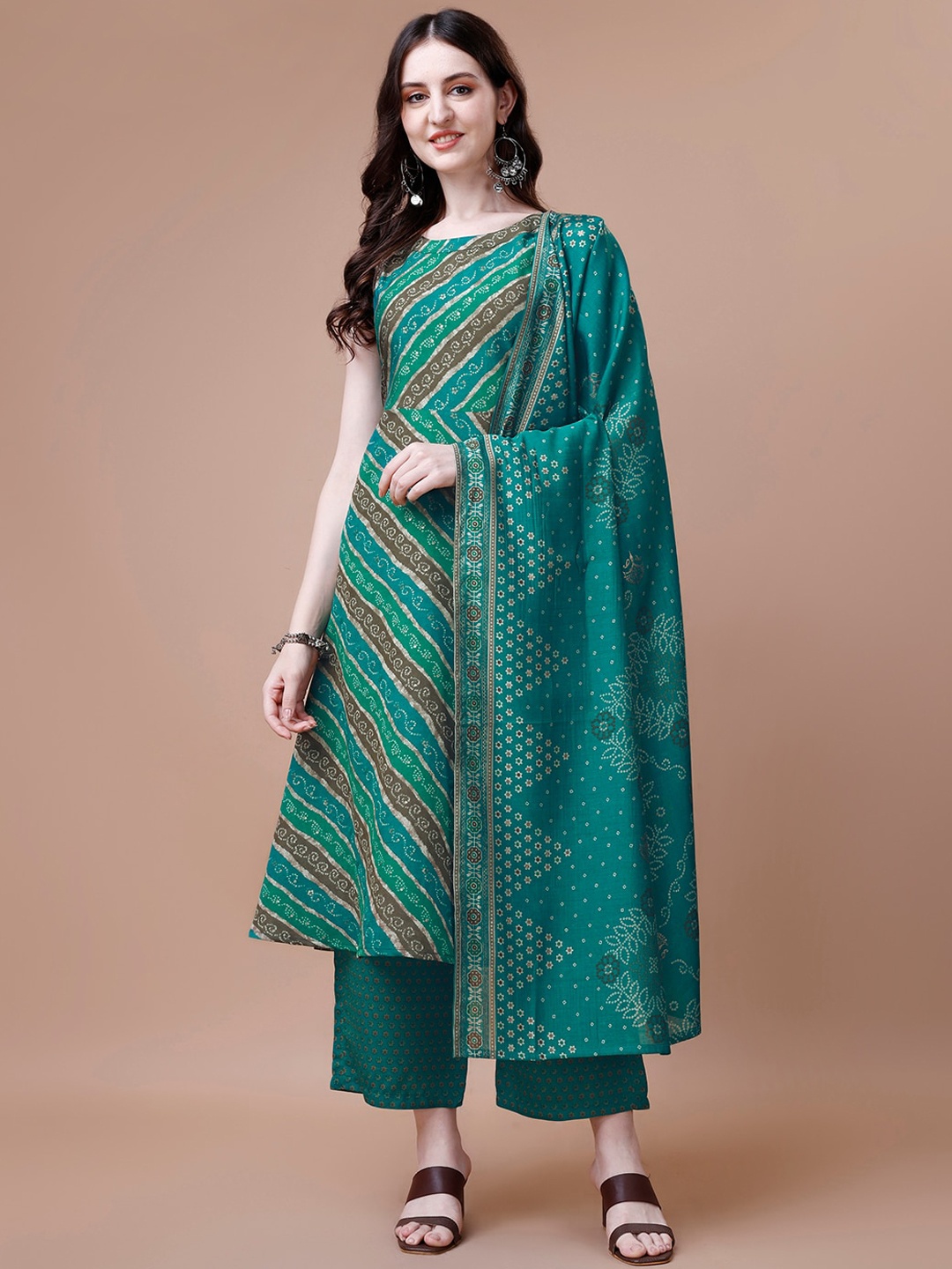 Granthva Fab Bandhani Printed Regular Chanderi Silk Kurta with Palazzos & Dupatta, Teal
Granthva Fab Bandhani Printed Regular Chanderi Silk Kurta with Palazzos & Dupatta, Teal