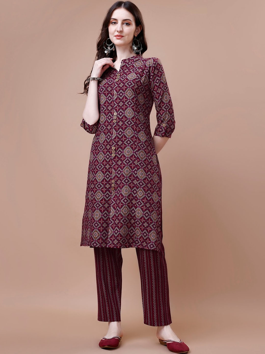 Granthva Fab Ethnic Motifs Printed Mandarin Collar Regular Kurta With Trousers, Maroon
Granthva Fab Ethnic Motifs Printed Mandarin Collar Regular Kurta With Trousers, Maroon