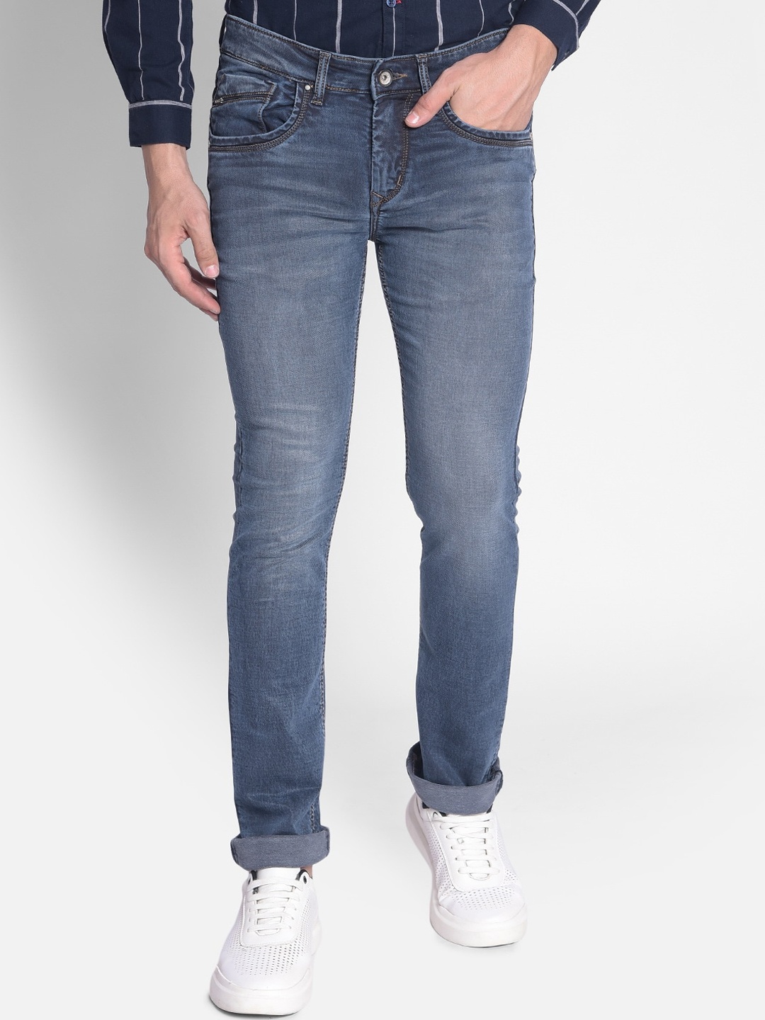 Crimsoune Club Men Straight Fit Mid-Rise Light Fade Clean Look Stretchable Jeans, Blue
Crimsoune Club Men Straight Fit Mid-Rise Light Fade Clean Look Stretchable Jeans, Blue