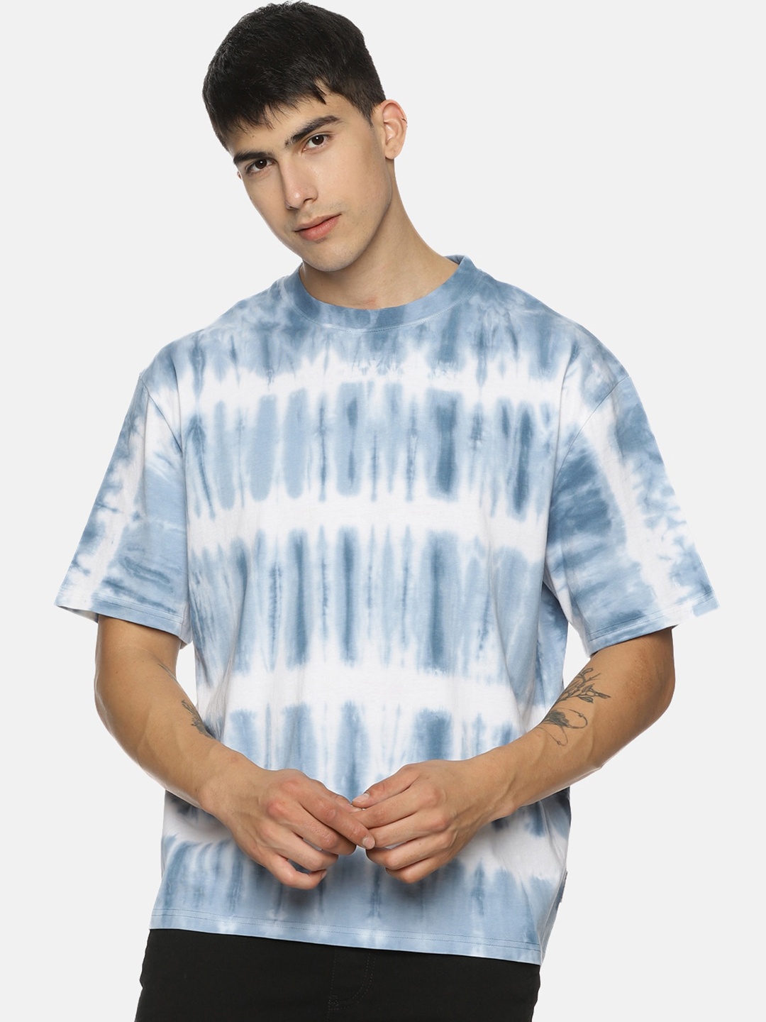 Roadster Tie & Dye-Printed Drop-Shoulder Sleeves Pure-Cotton Oversized T-Shirt, Blue
Roadster Tie & Dye-Printed Drop-Shoulder Sleeves Pure-Cotton Oversized T-Shirt, Blue