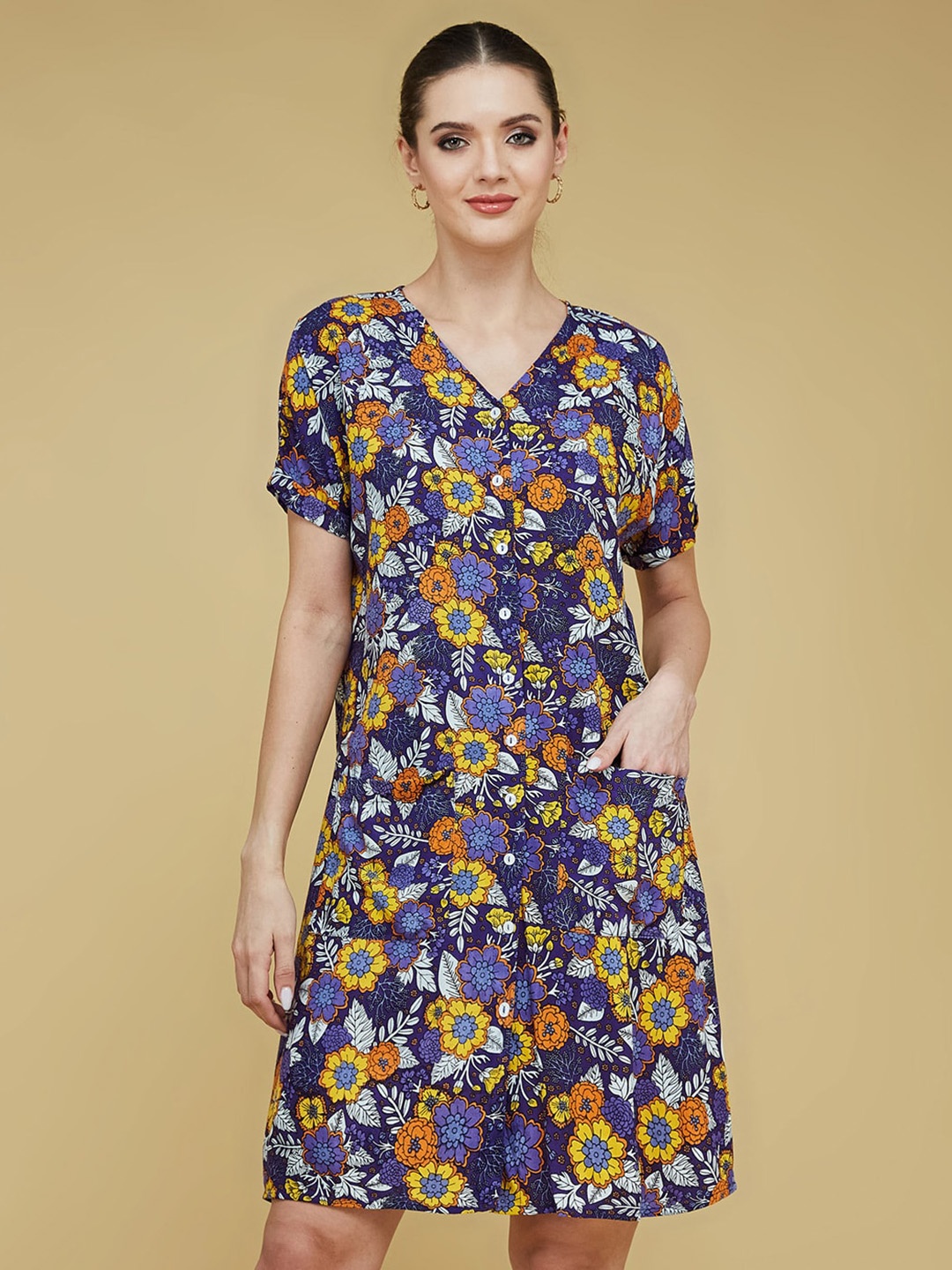 DressBerry Purple, Orange & Yellow Floral Printed V-Neck Puff Sleeves A-Line Dress
DressBerry Purple, Orange & Yellow Floral Printed V-Neck Puff Sleeves A-Line Dress