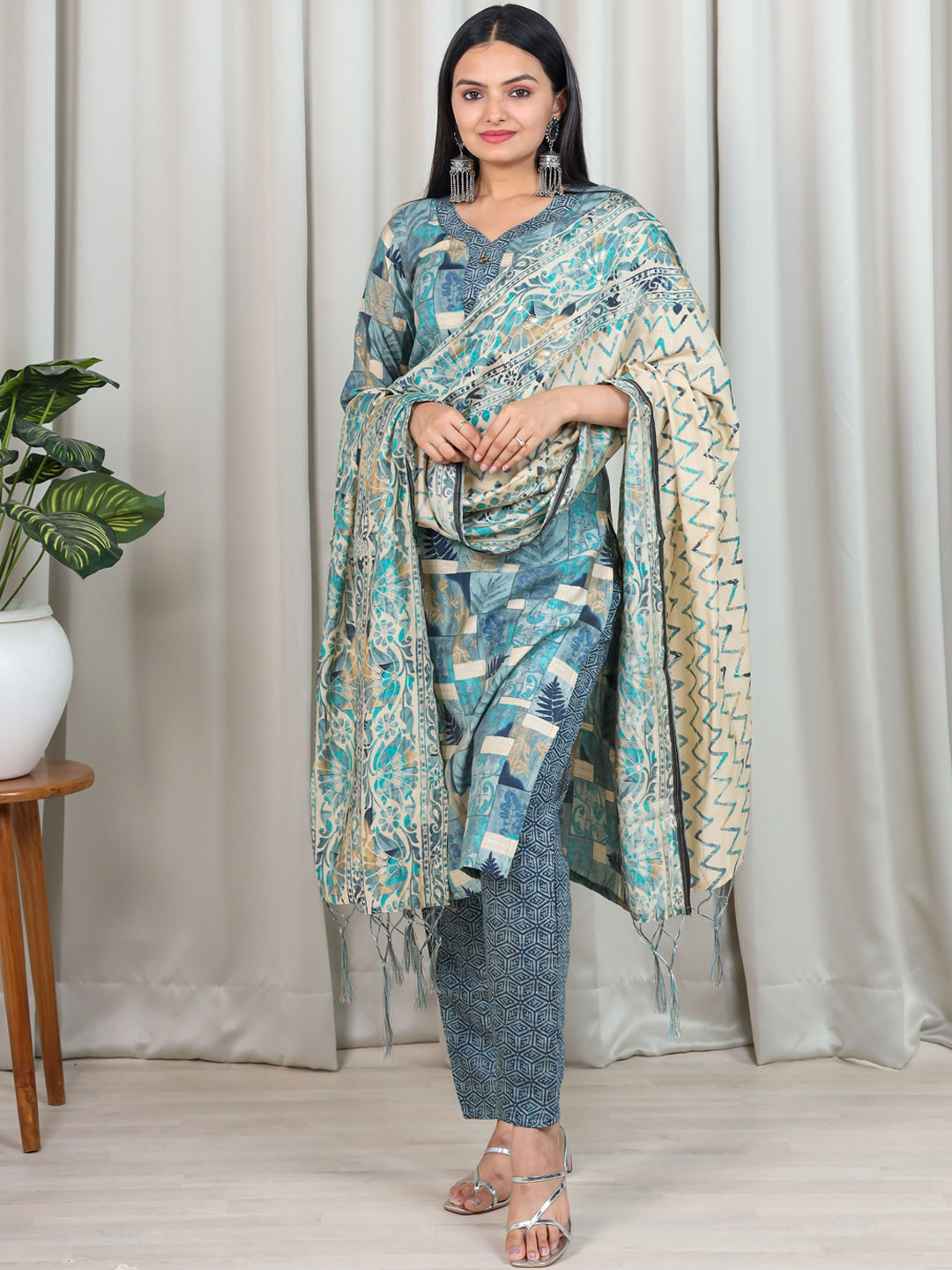 KALINI Geometric Printed Regular Chanderi Cotton Kurta With Trousers & Dupatta, Blue
KALINI Geometric Printed Regular Chanderi Cotton Kurta With Trousers & Dupatta, Blue