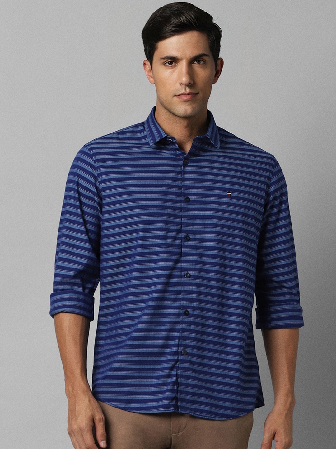 Louis Philippe Sport Horizontal Stripes Slim Fit Opaque Pure Cotton Casual Shirt, Blue
Louis Philippe Sport Horizontal Stripes Slim Fit Opaque Pure Cotton Casual Shirt, Blue