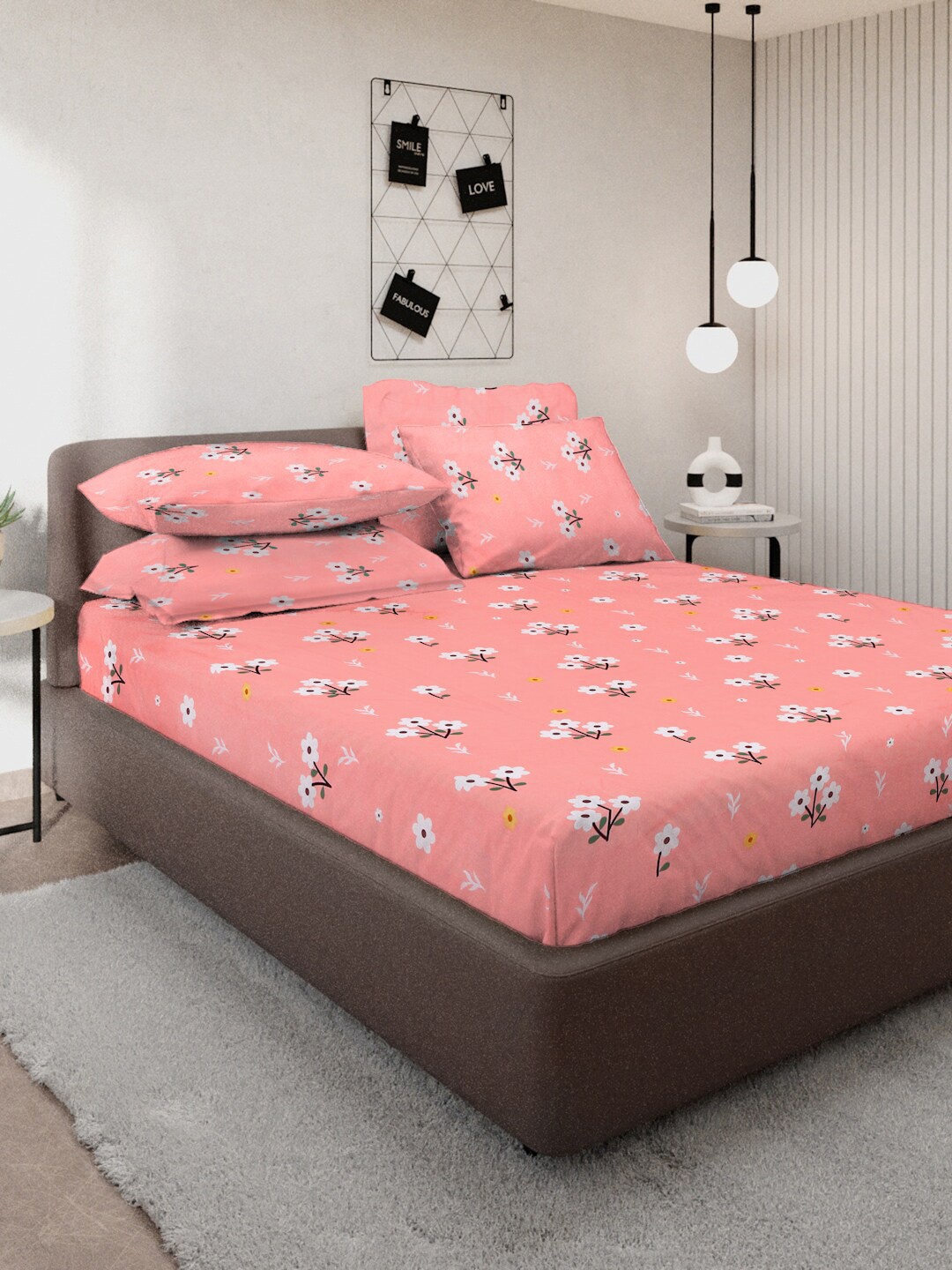 KLOTTHE Pink Floral Printed 300 TC Fitted King Bedsheet With 4 Pillow Covers, Peach
KLOTTHE Pink Floral Printed 300 TC Fitted King Bedsheet With 4 Pillow Covers, Peach