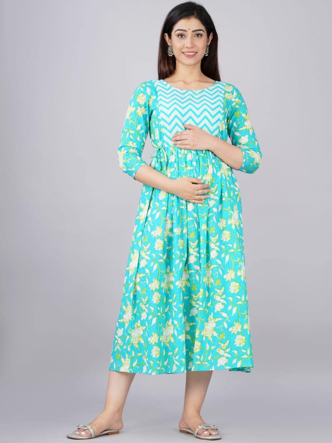NITVAN Floral Printed Round Neck Gathered Maternity Cotton Fit & Flare Midi Ethnic Dress, Fluorescent green
NITVAN Floral Printed Round Neck Gathered Maternity Cotton Fit & Flare Midi Ethnic Dress, Fluorescent green
