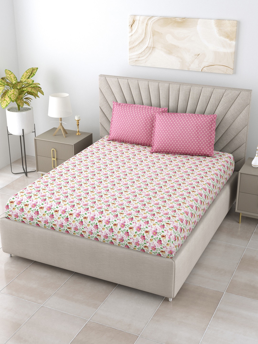 Salona Bichona Austere Pink Floral Pure Cotton 144 TC Queen Bedsheet & 2 Pillow Covers
Salona Bichona Austere Pink Floral Pure Cotton 144 TC Queen Bedsheet & 2 Pillow Covers