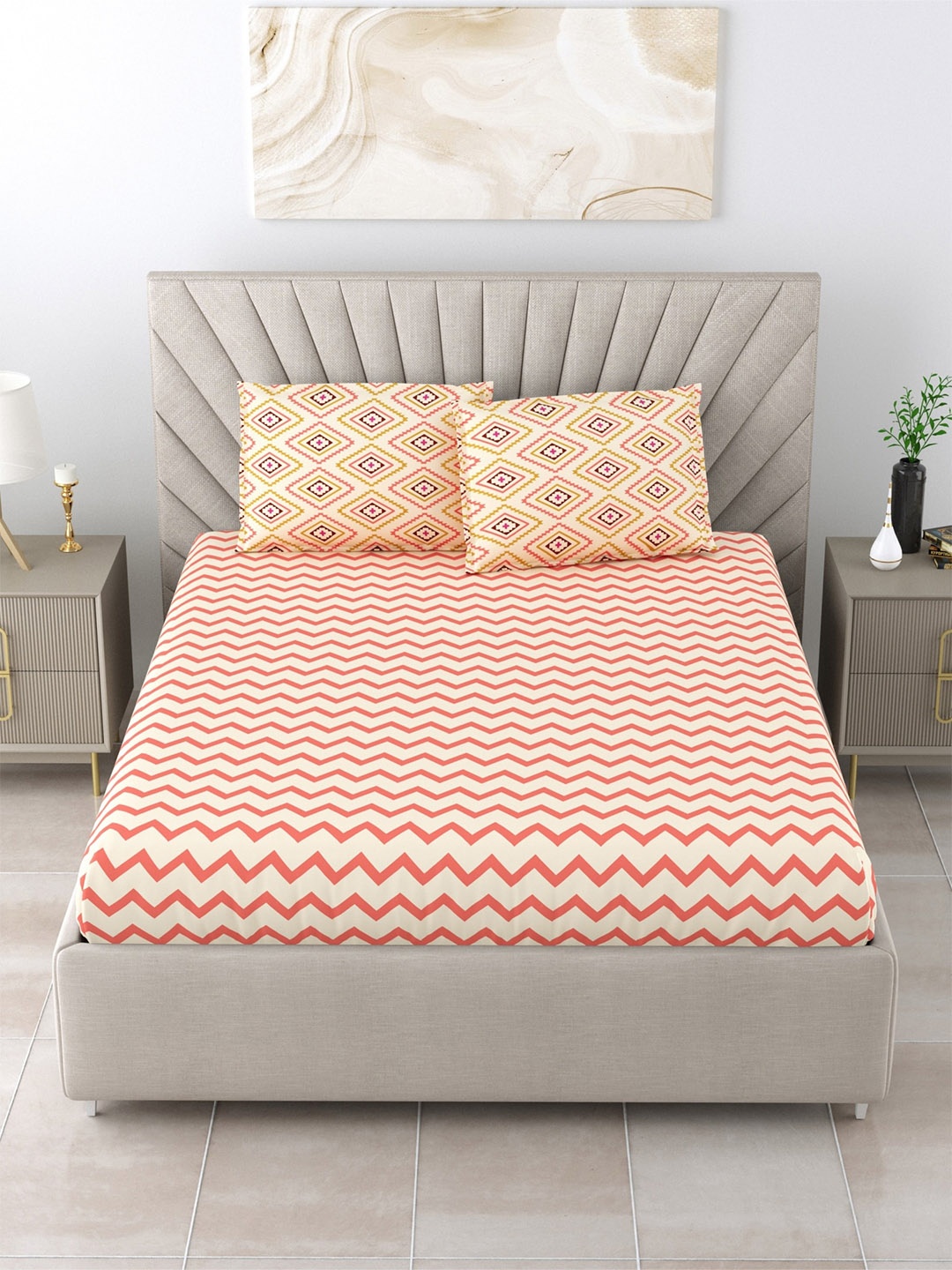 Salona Bichona Cream-Coloured Geometric Pure Cotton 120 TC King Bedsheet & 2 Pillow Covers
Salona Bichona Cream-Coloured Geometric Pure Cotton 120 TC King Bedsheet & 2 Pillow Covers