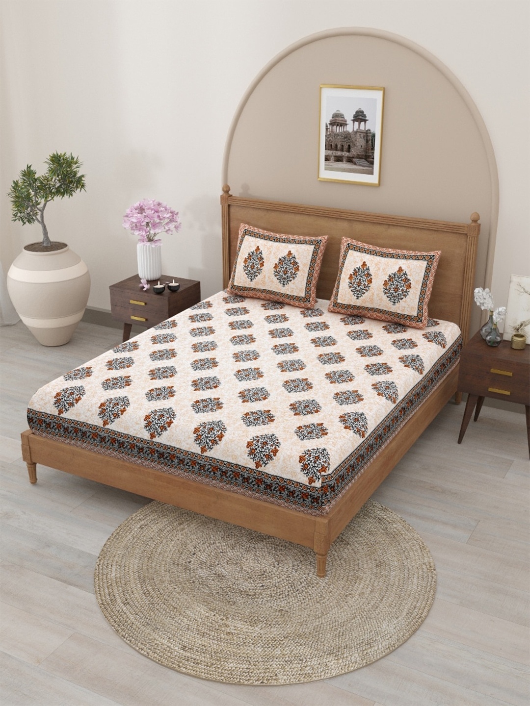 Salona Bichona Beige & Black Printed Cotton 120 TC Queen Bedsheet with 2 Pillow Covers
Salona Bichona Beige & Black Printed Cotton 120 TC Queen Bedsheet with 2 Pillow Covers