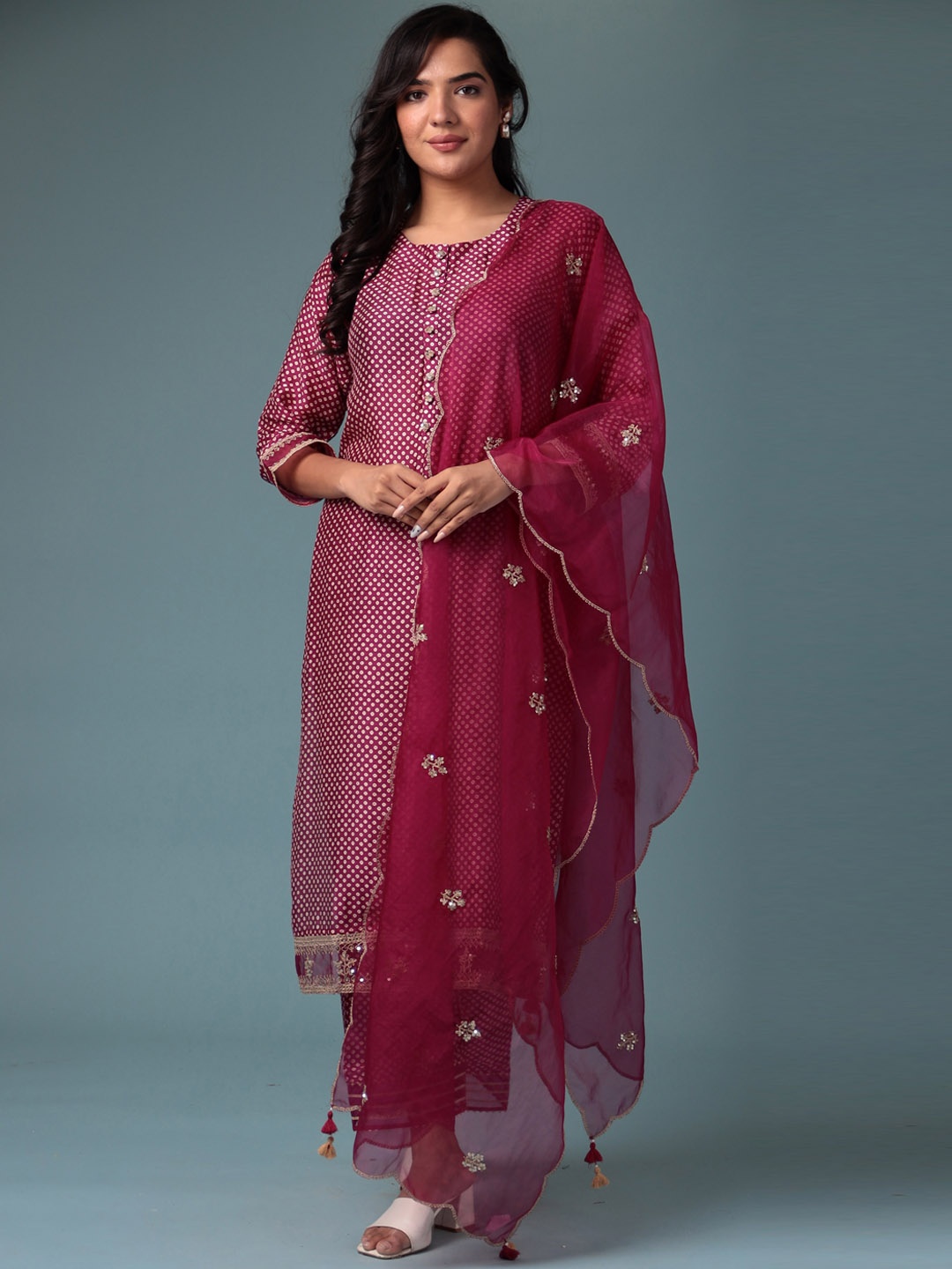 ZARI Bandhani Printed Regular Thread Work Kurta with Trousers & With Dupatta, Purple
ZARI Bandhani Printed Regular Thread Work Kurta with Trousers & With Dupatta, Purple