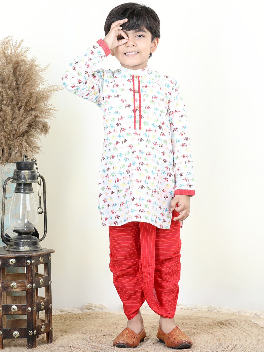 Here&Now X Kinder Kids Boys Animal Printed Regular Pure Cotton Kurta with Dhoti Pants, Red
Here&Now X Kinder Kids Boys Animal Printed Regular Pure Cotton Kurta with Dhoti Pants, Red