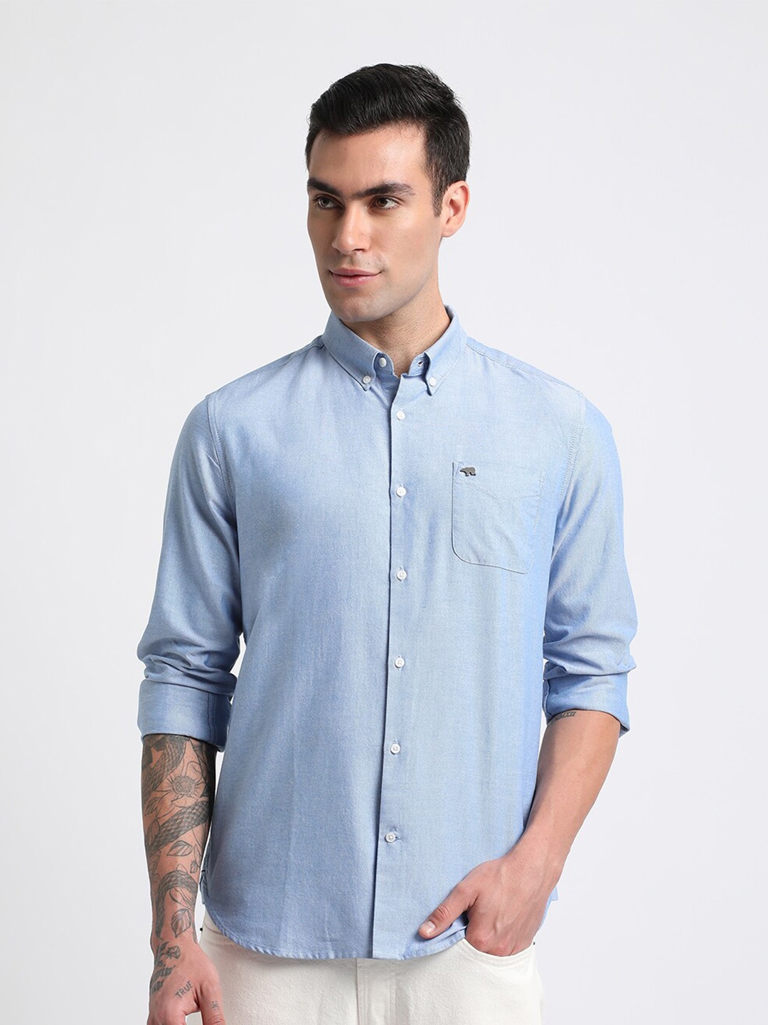THE BEAR HOUSE Slim Fit Opaque Button Down Collar Oxford Pure Cotton Casual Shirt, Blue
THE BEAR HOUSE Slim Fit Opaque Button Down Collar Oxford Pure Cotton Casual Shirt, Blue