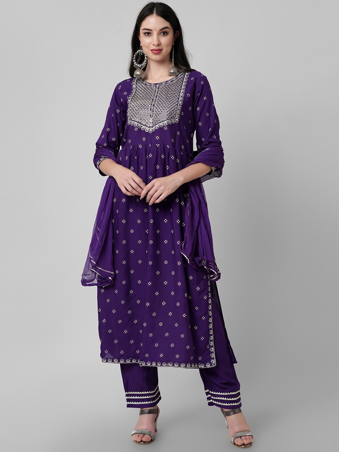Amayra Women Ethnic Motifs Printed Thread Work Kurta with Trousers & Dupatta, Purple
Amayra Women Ethnic Motifs Printed Thread Work Kurta with Trousers & Dupatta, Purple