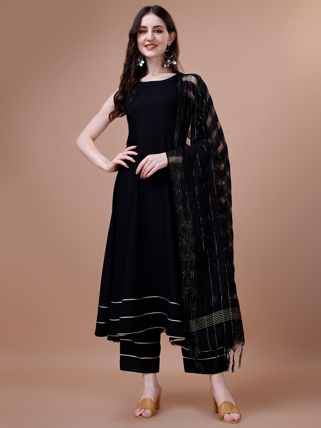 KALINI Round Neck Sleeveless Regular Gotta Patti Kurta With Trousers & Dupatta, Black
KALINI Round Neck Sleeveless Regular Gotta Patti Kurta With Trousers & Dupatta, Black