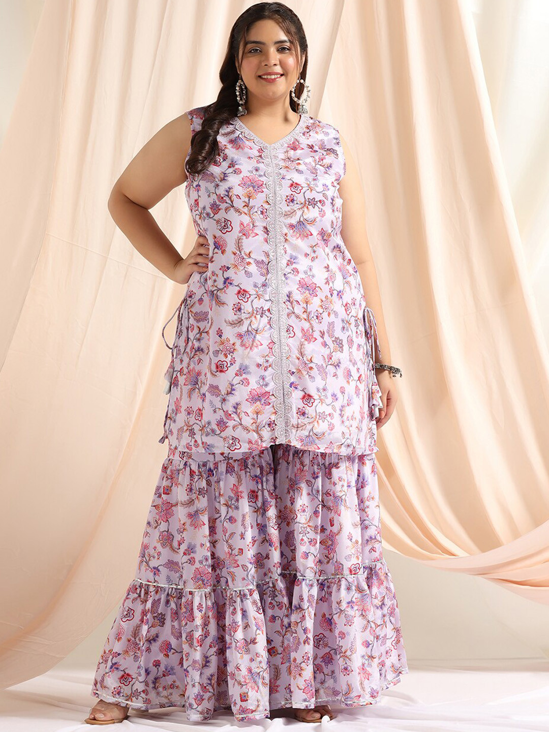 FASHION DREAM Plus Size Floral Printed Regular Straight Kurta with Sharara, Lavender
FASHION DREAM Plus Size Floral Printed Regular Straight Kurta with Sharara, Lavender