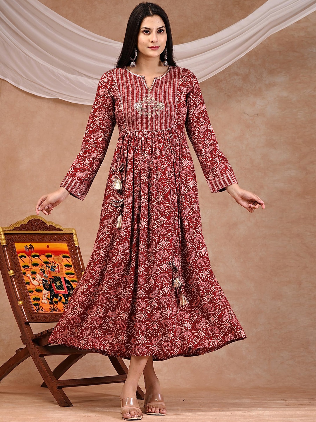PUKHYA Paisley Ethnic Motifs Printed Pure Cotton Anarkali Kurta with Trousers, Fuchsia
PUKHYA Paisley Ethnic Motifs Printed Pure Cotton Anarkali Kurta with Trousers, Fuchsia