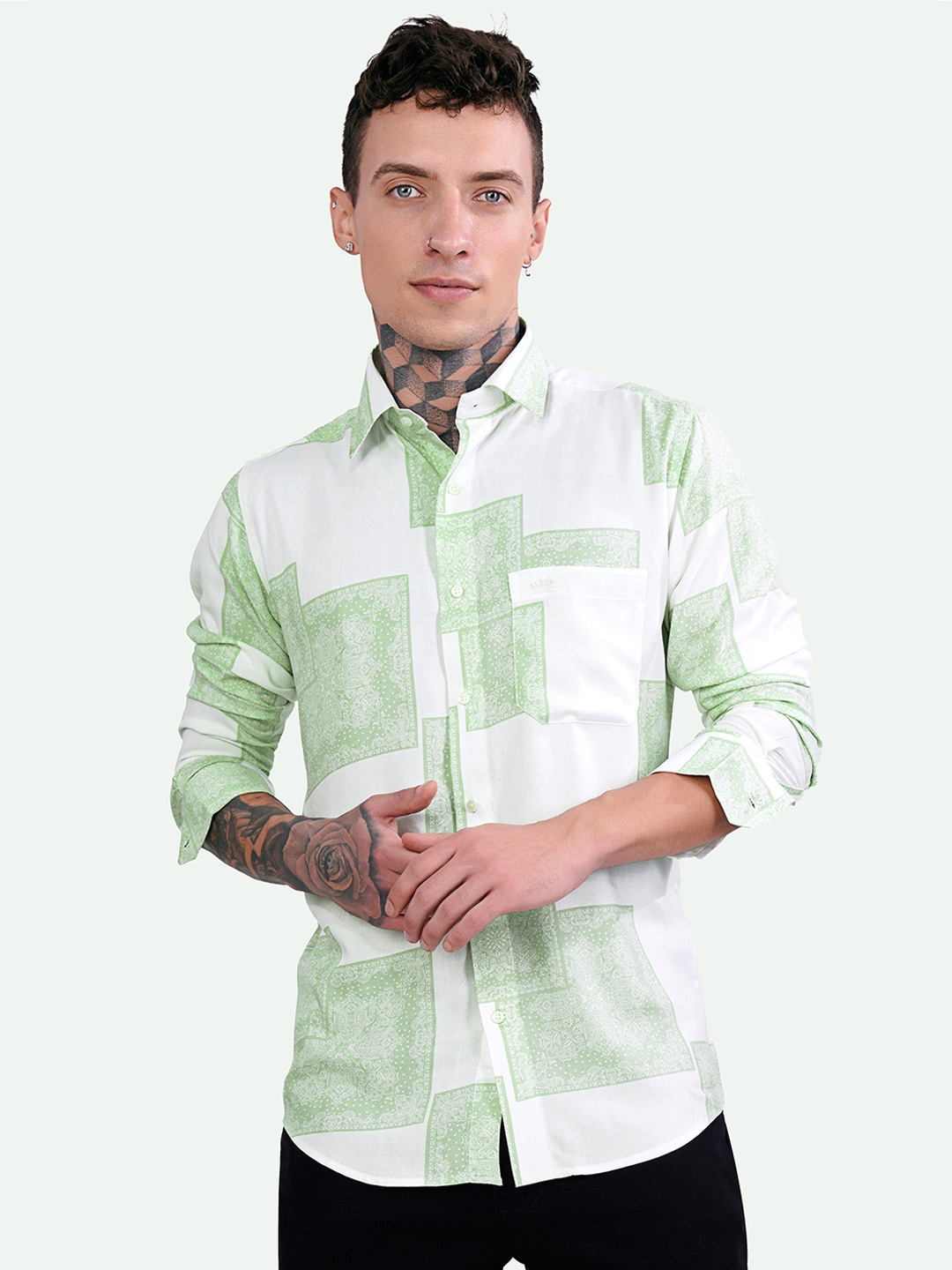 FRENCH CROWN Standard Ethnic Motifs Printed Spread Collar Long Sleeves Cotton Casual Shirt, White
FRENCH CROWN Standard Ethnic Motifs Printed Spread Collar Long Sleeves Cotton Casual Shirt, White