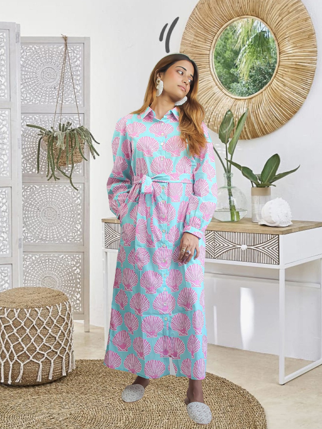 Be Sunset Ibiza Conversational Printed Shirt Collar Tie-Up Maxi Dress, Turquoise blue
Be Sunset Ibiza Conversational Printed Shirt Collar Tie-Up Maxi Dress, Turquoise blue