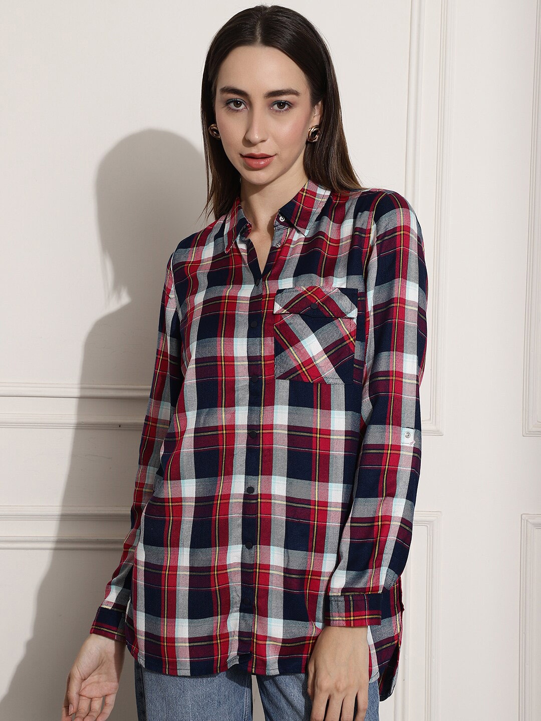 NoBarr Regular Fit Tartan Checked Spread Collar Long Sleeve Pocket Casual Shirt, Off white
NoBarr Regular Fit Tartan Checked Spread Collar Long Sleeve Pocket Casual Shirt, Off white