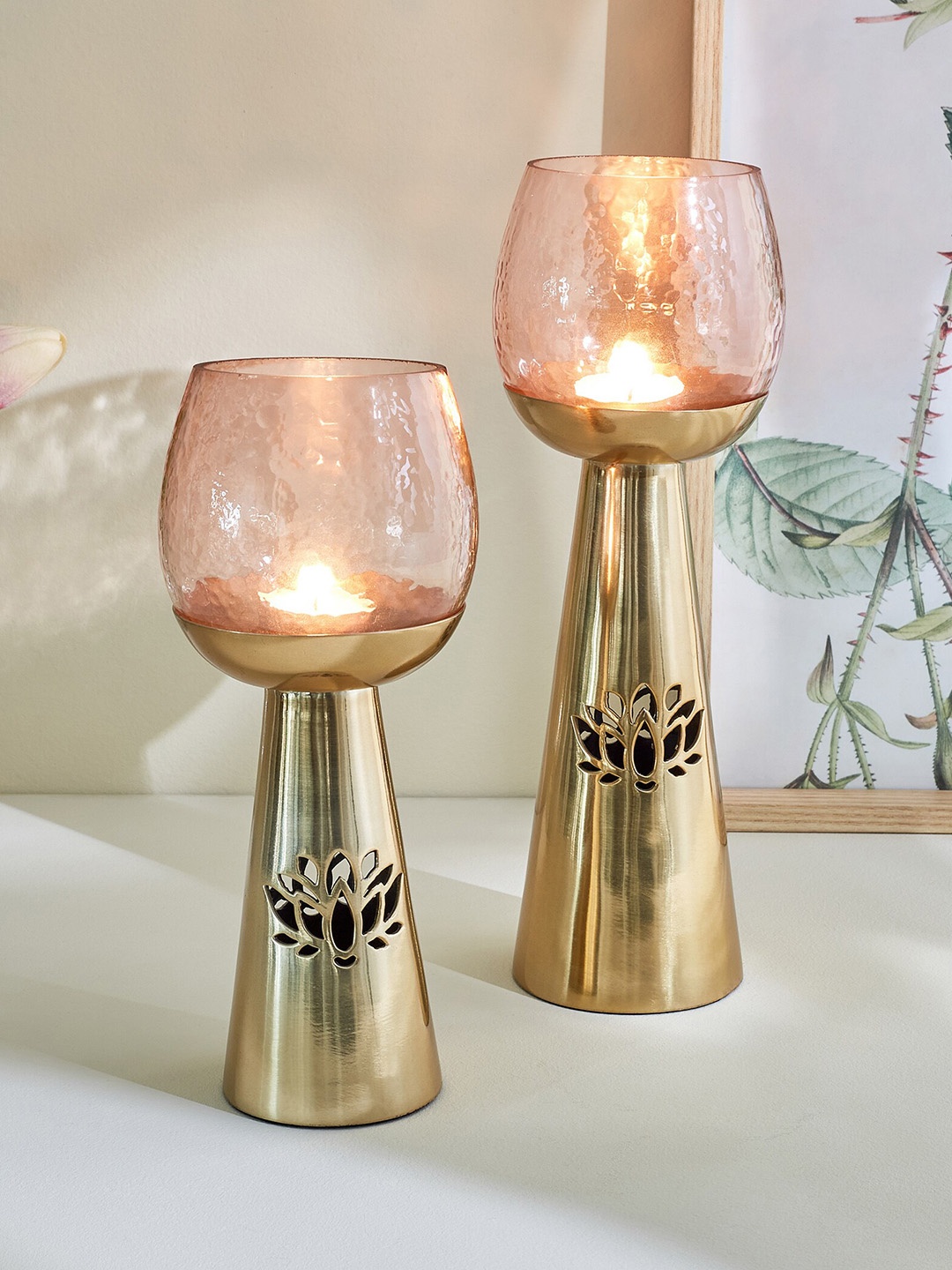 Home Centre Pink & Brown 2 Pieces Textured Glass T-Light Holders With Metal Stand, Gold
Home Centre Pink & Brown 2 Pieces Textured Glass T-Light Holders With Metal Stand, Gold