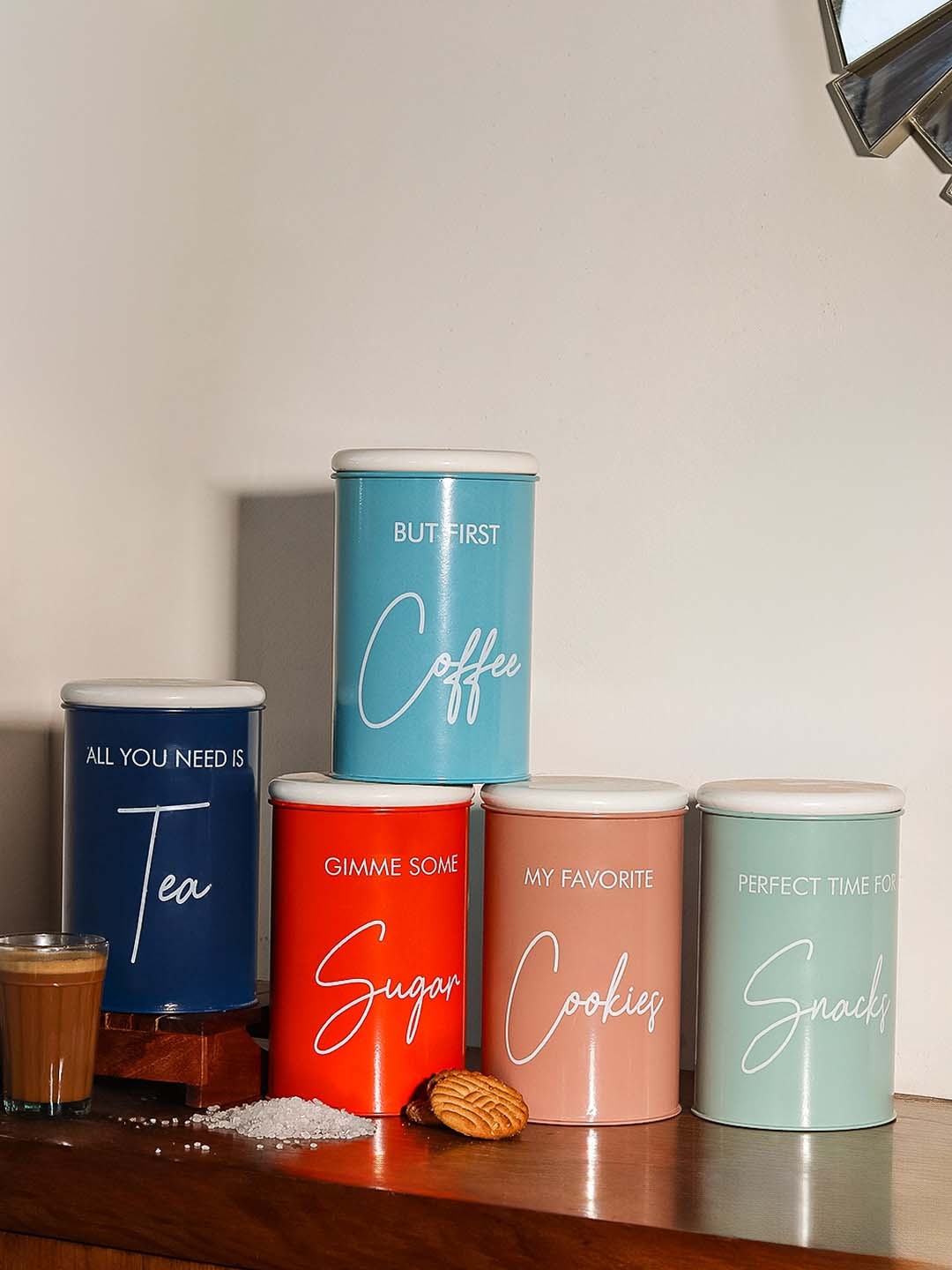 Market99 Green & Blue 5-Pieces Printed Durable Printed Metal Jar Containers 900ml Each
Market99 Green & Blue 5-Pieces Printed Durable Printed Metal Jar Containers 900ml Each