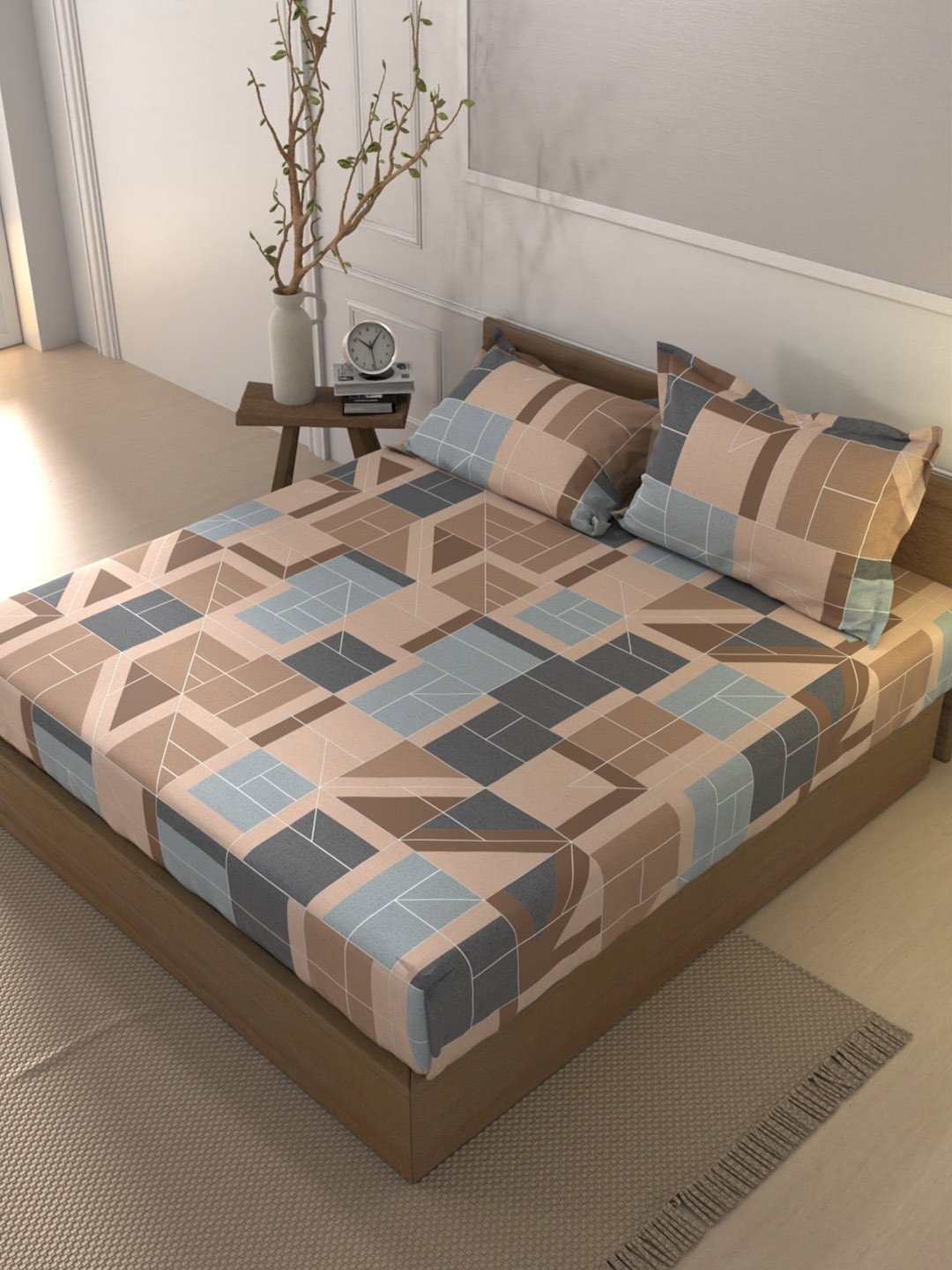 BIANCA Khaki & Blue Geometric Pure Cotton 144 TC Fitted King Bedsheet with 2 Pillow Covers
BIANCA Khaki & Blue Geometric Pure Cotton 144 TC Fitted King Bedsheet with 2 Pillow Covers
