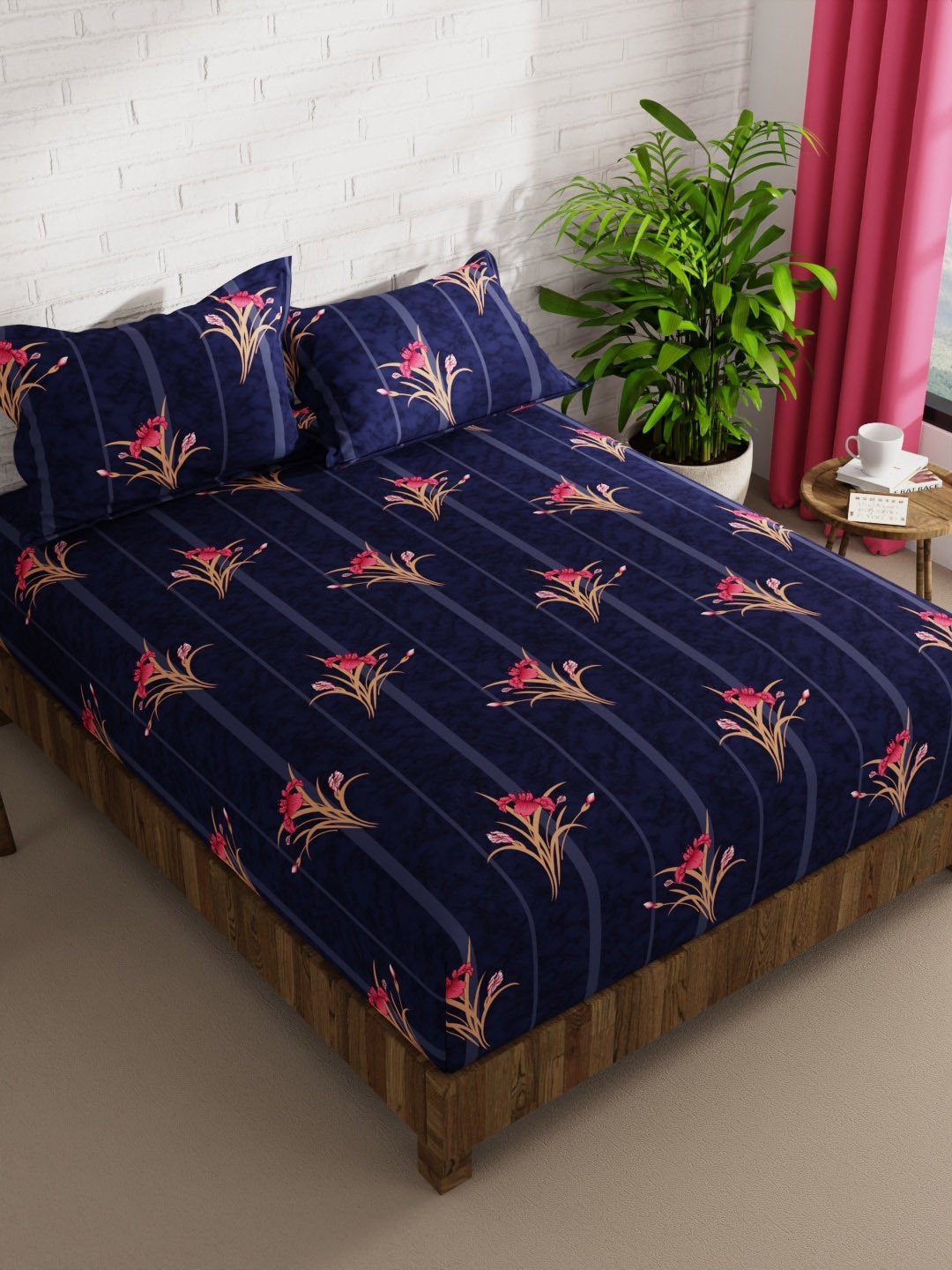 BIANCA La-Vogue Purple Floral Microfiber 152 TC Queen Bedsheet with 2 Pillow Covers 
BIANCA La-Vogue Purple Floral Microfiber 152 TC Queen Bedsheet with 2 Pillow Covers