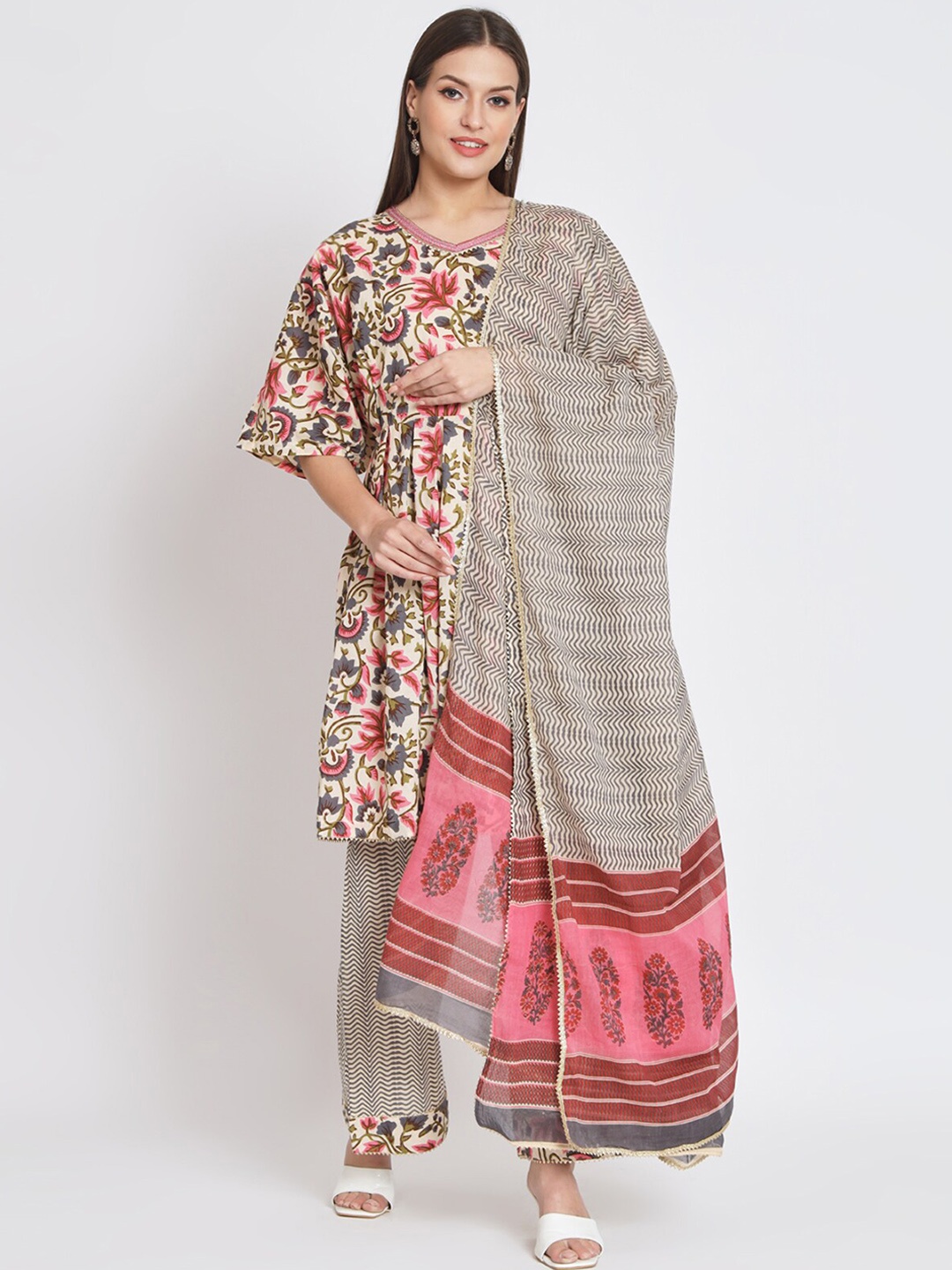 ODETTE Floral Printed V-Neck Pleated Gotta Patti A-Line Kurta & Palazzos With Dupatta, Cream
ODETTE Floral Printed V-Neck Pleated Gotta Patti A-Line Kurta & Palazzos With Dupatta, Cream