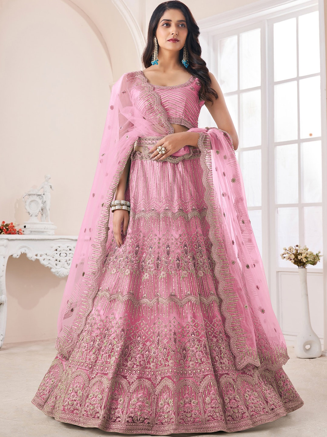 ODETTE Embellished Sequinned Semi-Stitched Lehenga & Unstitched Blouse With Dupatta, Pink
ODETTE Embellished Sequinned Semi-Stitched Lehenga & Unstitched Blouse With Dupatta, Pink