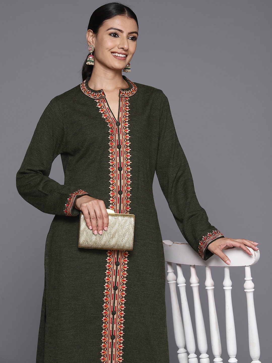 Libas Women Floral Embroidered Regular Thread Work Pure Wool Kurta with Trousers, Olive
Libas Women Floral Embroidered Regular Thread Work Pure Wool Kurta with Trousers, Olive