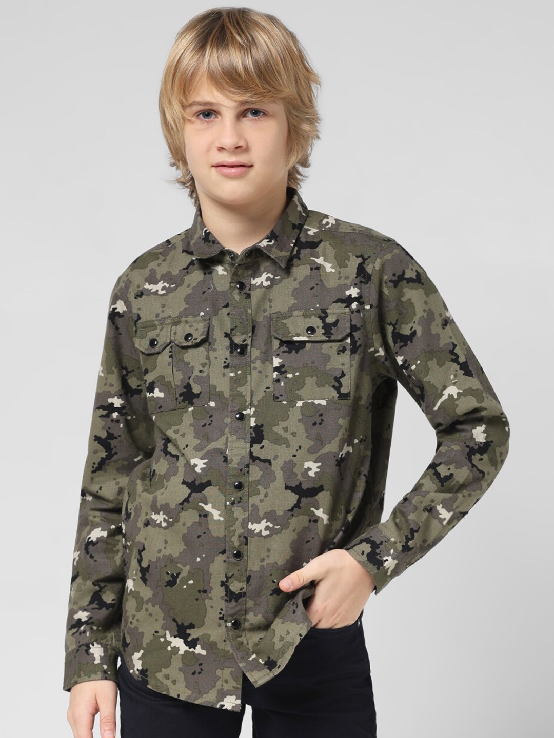 Jack & Jones Junior Boys Slim Fit Camouflage Printed Spread Collar Cotton Casual Shirt, Green
Jack & Jones Junior Boys Slim Fit Camouflage Printed Spread Collar Cotton Casual Shirt, Green