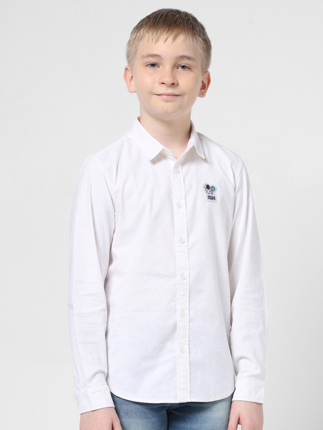 Jack & Jones Junior Boys Brand Logo Printed Spread Collar Cotton Casual Shirt, White
Jack & Jones Junior Boys Brand Logo Printed Spread Collar Cotton Casual Shirt, White