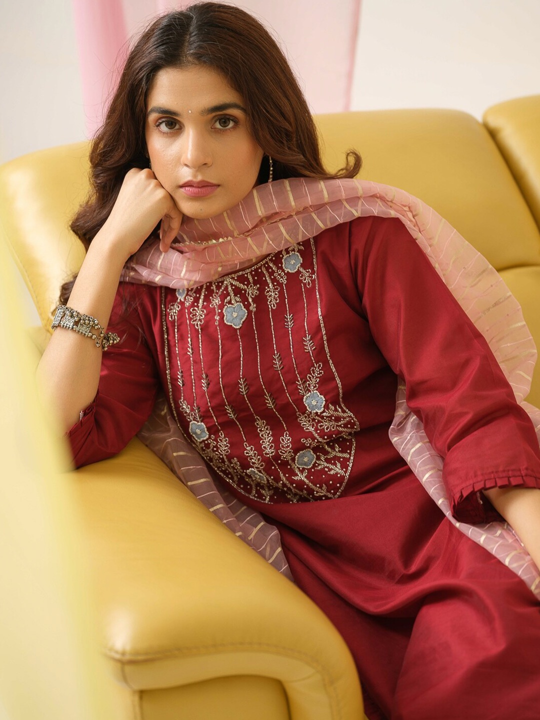 Sangria Embroidered Round Neck Straight Beads and Stones Kurta With Trouser & Dupatta, Red
Sangria Embroidered Round Neck Straight Beads and Stones Kurta With Trouser & Dupatta, Red