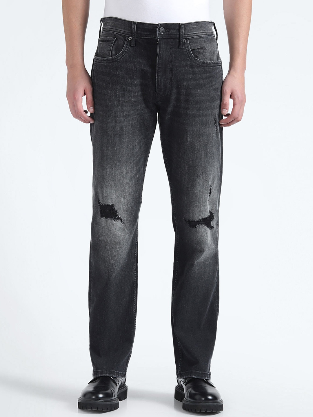 Flying Machine Men Bootcut Mid-Rise Mildly Distressed Heavy Fade Stretchable Jeans, Black
Flying Machine Men Bootcut Mid-Rise Mildly Distressed Heavy Fade Stretchable Jeans, Black