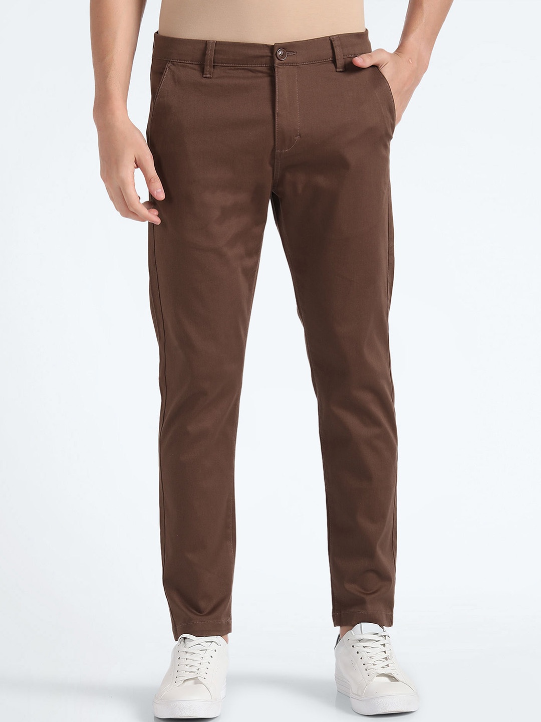 Flying Machine Men Tapered Fit Mid-Rise Flat-Front Plain Cotton Chinos Trousers, Brown
Flying Machine Men Tapered Fit Mid-Rise Flat-Front Plain Cotton Chinos Trousers, Brown
