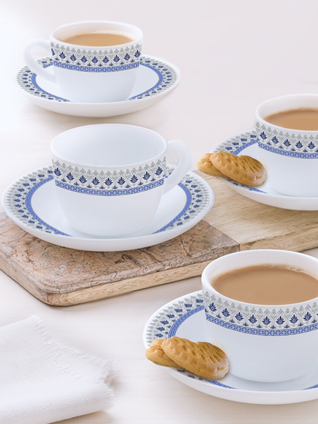 Larah by BOROSIL White & Green 8 Pcs Printed Opalware Glossy Cups and Saucers-140 ML Each
Larah by BOROSIL White & Green 8 Pcs Printed Opalware Glossy Cups and Saucers-140 ML Each