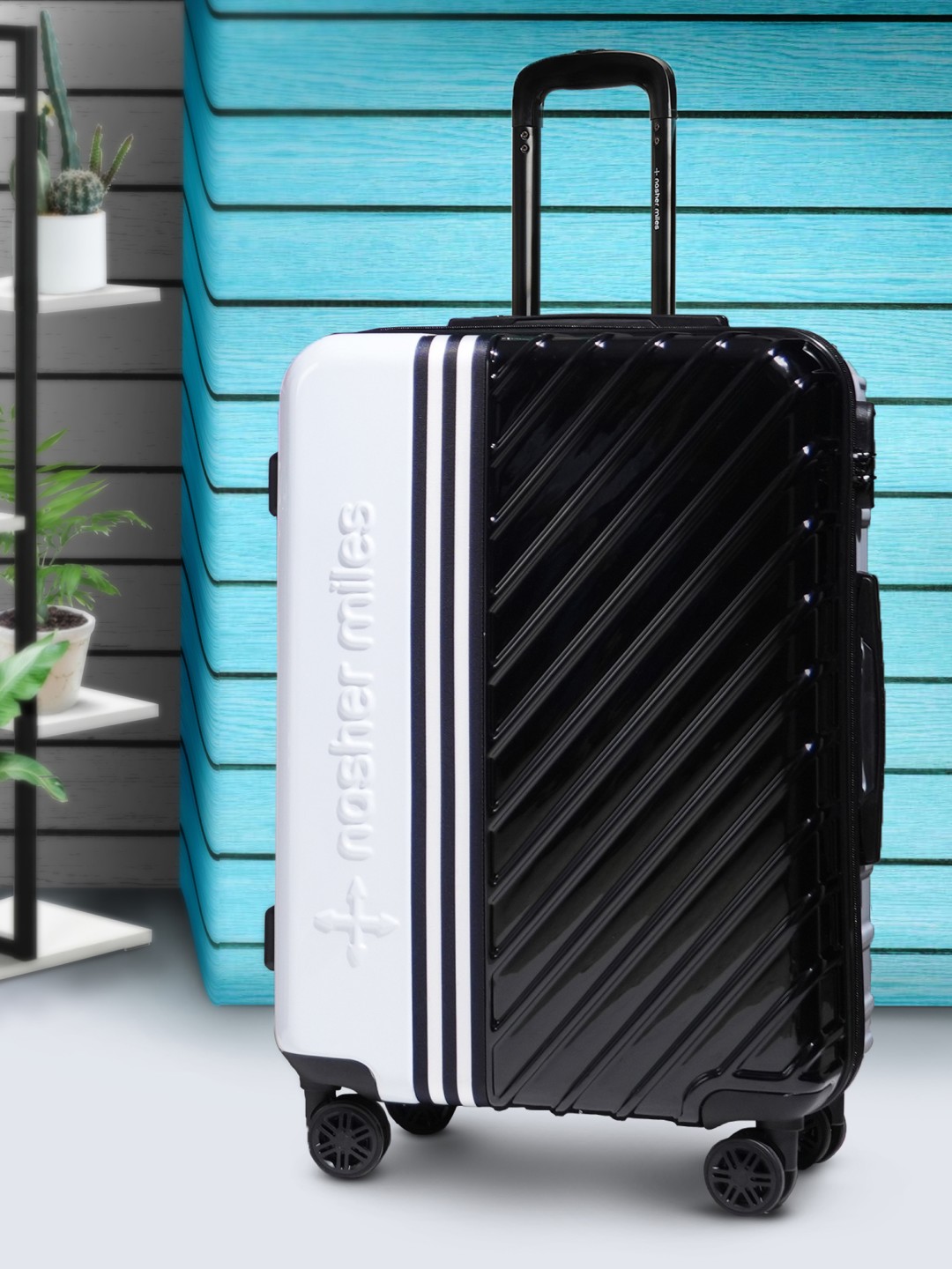 Nasher Miles Vegas Colourblocked Hard-Sided Medium Lightweight Trolley Suitcase, Black
Nasher Miles Vegas Colourblocked Hard-Sided Medium Lightweight Trolley Suitcase, Black