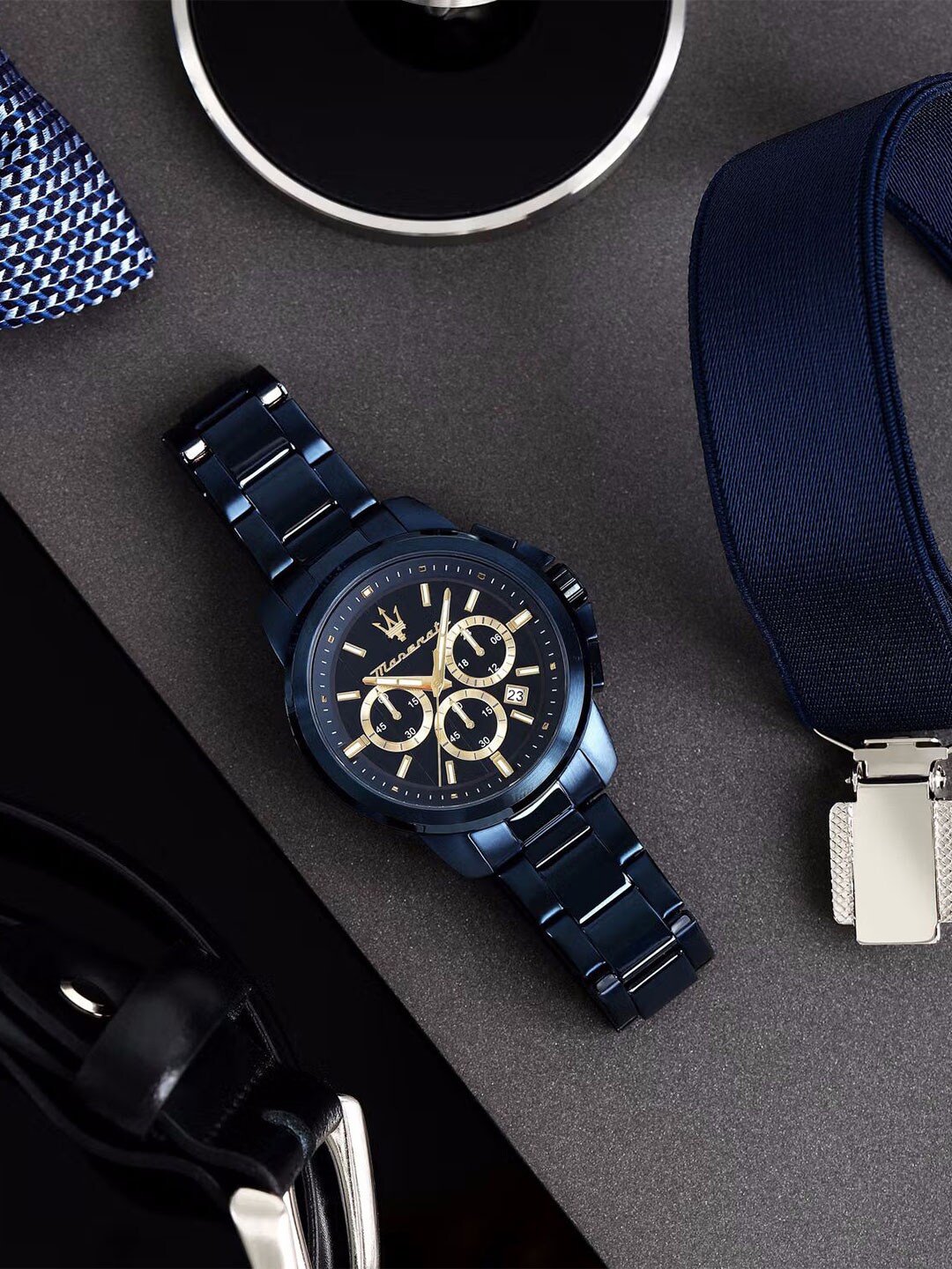 Maserati Men Blue Dial & Blue Stainless Steel Bracelet Style Straps Digital Watch R8873621040
Maserati Men Blue Dial & Blue Stainless Steel Bracelet Style Straps Digital Watch R8873621040