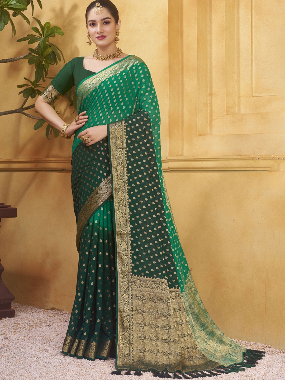 V3 FASHION STUDIO Ethnic Motifs Woven Design Zari Pure Georgette Banarasi Saree, Green
V3 FASHION STUDIO Ethnic Motifs Woven Design Zari Pure Georgette Banarasi Saree, Green