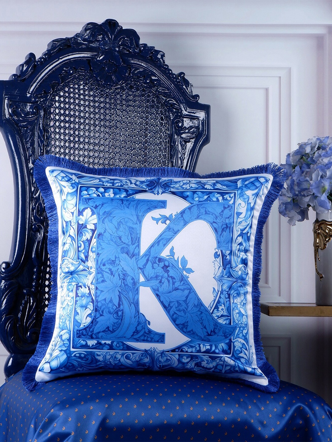 THE WHITE INK DECOR Indigo Story Blue & White Ethnic Motifs Satin Square Cushion Cover
THE WHITE INK DECOR Indigo Story Blue & White Ethnic Motifs Satin Square Cushion Cover