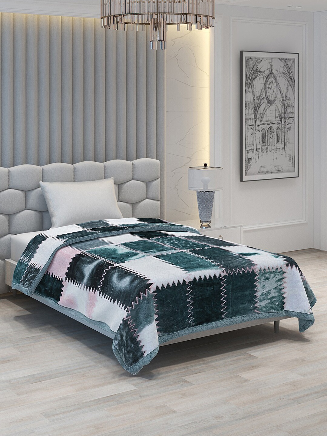 Monte Carlo Joseph Green & Off White Geometric Heavy Winter 1000 GSM Single Bed Blanket
Monte Carlo Joseph Green & Off White Geometric Heavy Winter 1000 GSM Single Bed Blanket