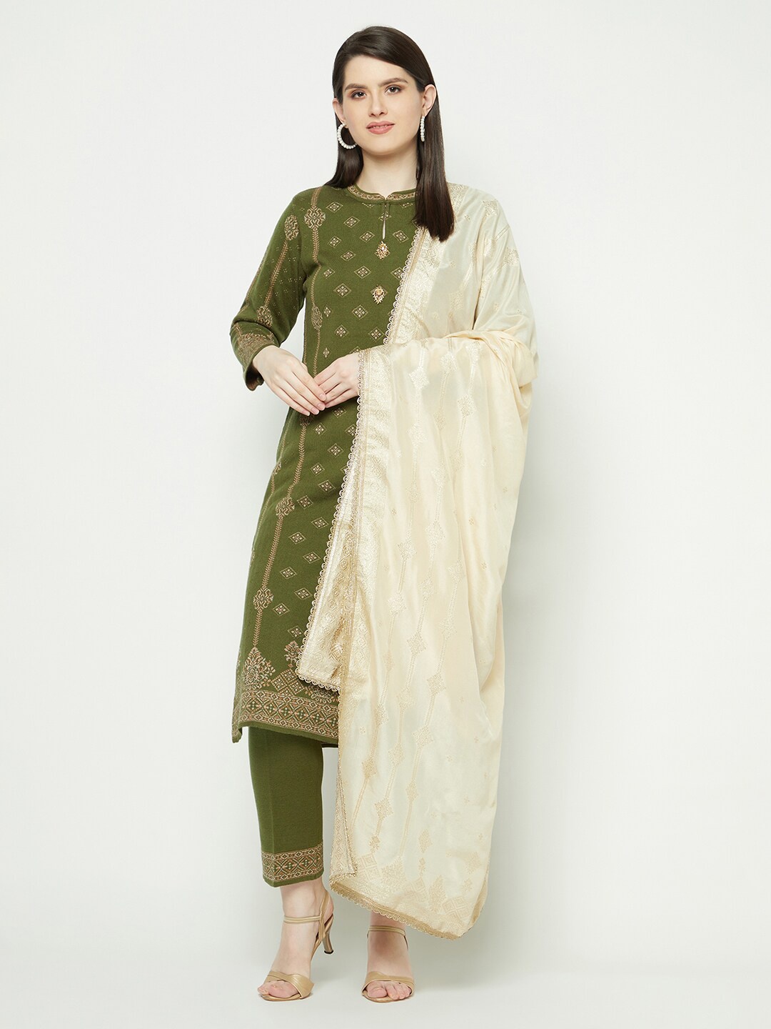 Knitstudio Ethnic Motifs Mandarin Collar Regular Kurta with Trousers & Dupatta, Olive
Knitstudio Ethnic Motifs Mandarin Collar Regular Kurta with Trousers & Dupatta, Olive