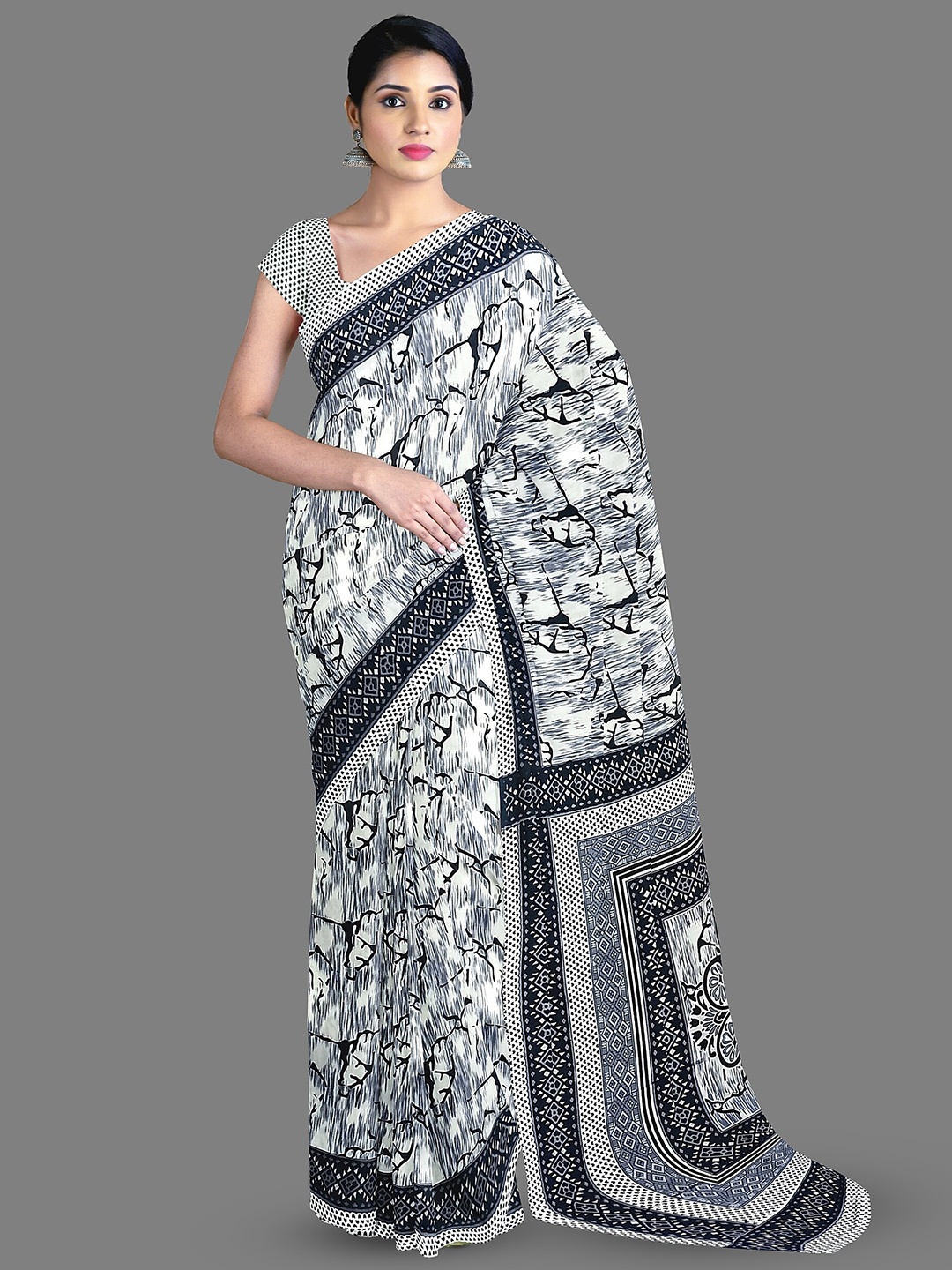 The Chennai Silks Abstract Printed Saree, Off white