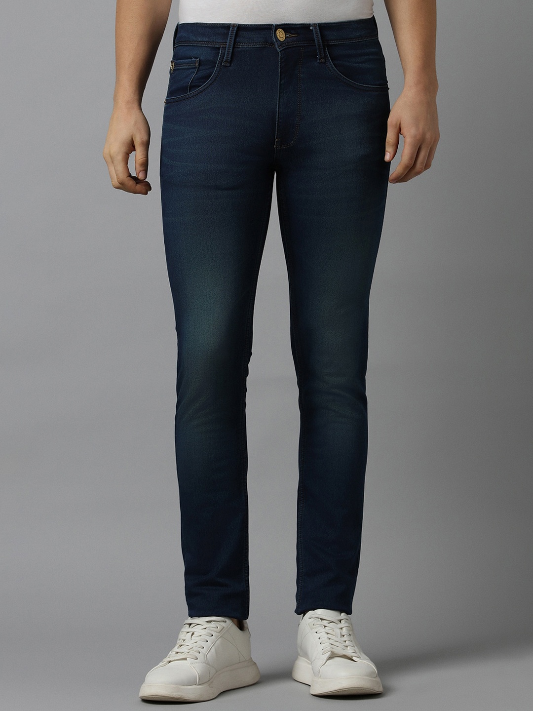 Allen Solly Men Skinny Fit Mid-Rise Light Fade Clean Look Stretchable Jeans, Navy blue
Allen Solly Men Skinny Fit Mid-Rise Light Fade Clean Look Stretchable Jeans, Navy blue