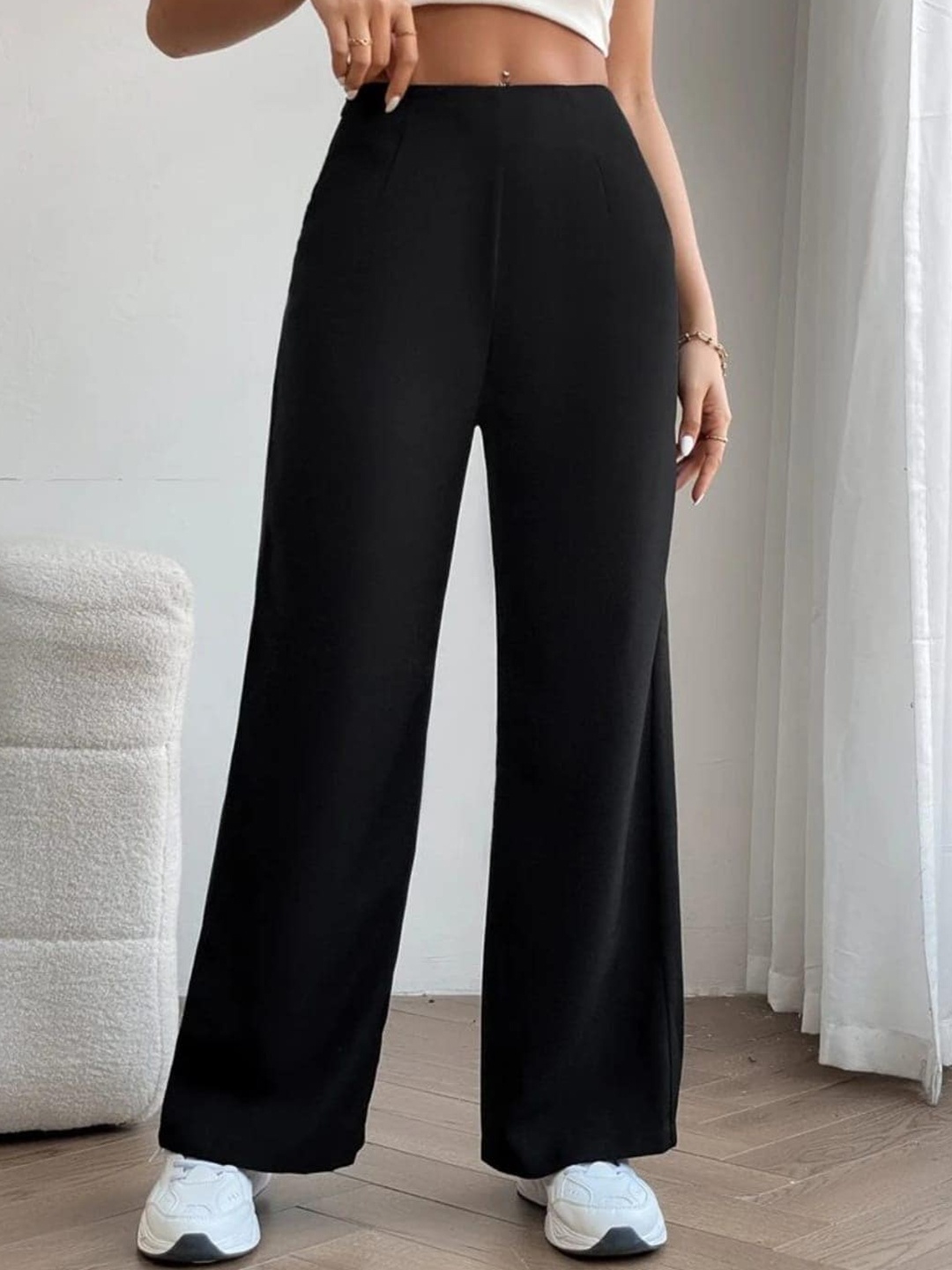 BROADSTAR Women Smart High-Rise Loose Fit Easy Wash Wide Leg Parallel Trousers, Black
BROADSTAR Women Smart High-Rise Loose Fit Easy Wash Wide Leg Parallel Trousers, Black