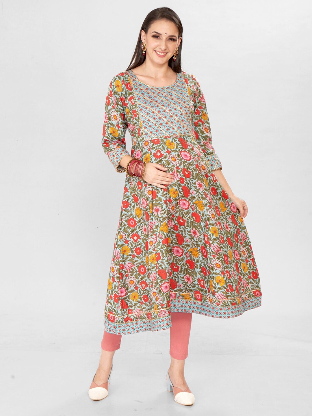 Mom For Sure by Ketki Dalal Floral Printed Gotta Patti Cotton Maternity Kurta, Blue
Mom For Sure by Ketki Dalal Floral Printed Gotta Patti Cotton Maternity Kurta, Blue