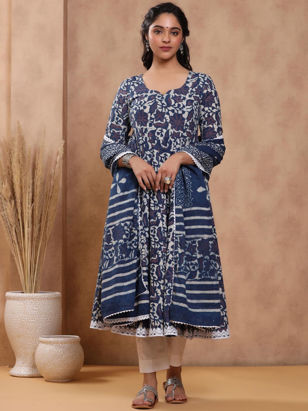Collection Rj23 Floral Printed Pure Cotton Anarkali Kurta & Trouser With Dupatta, Blue
Collection Rj23 Floral Printed Pure Cotton Anarkali Kurta & Trouser With Dupatta, Blue